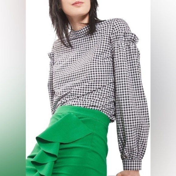 Topshop Tops - TOPSHOP Gingham Blouse size 6, EUC